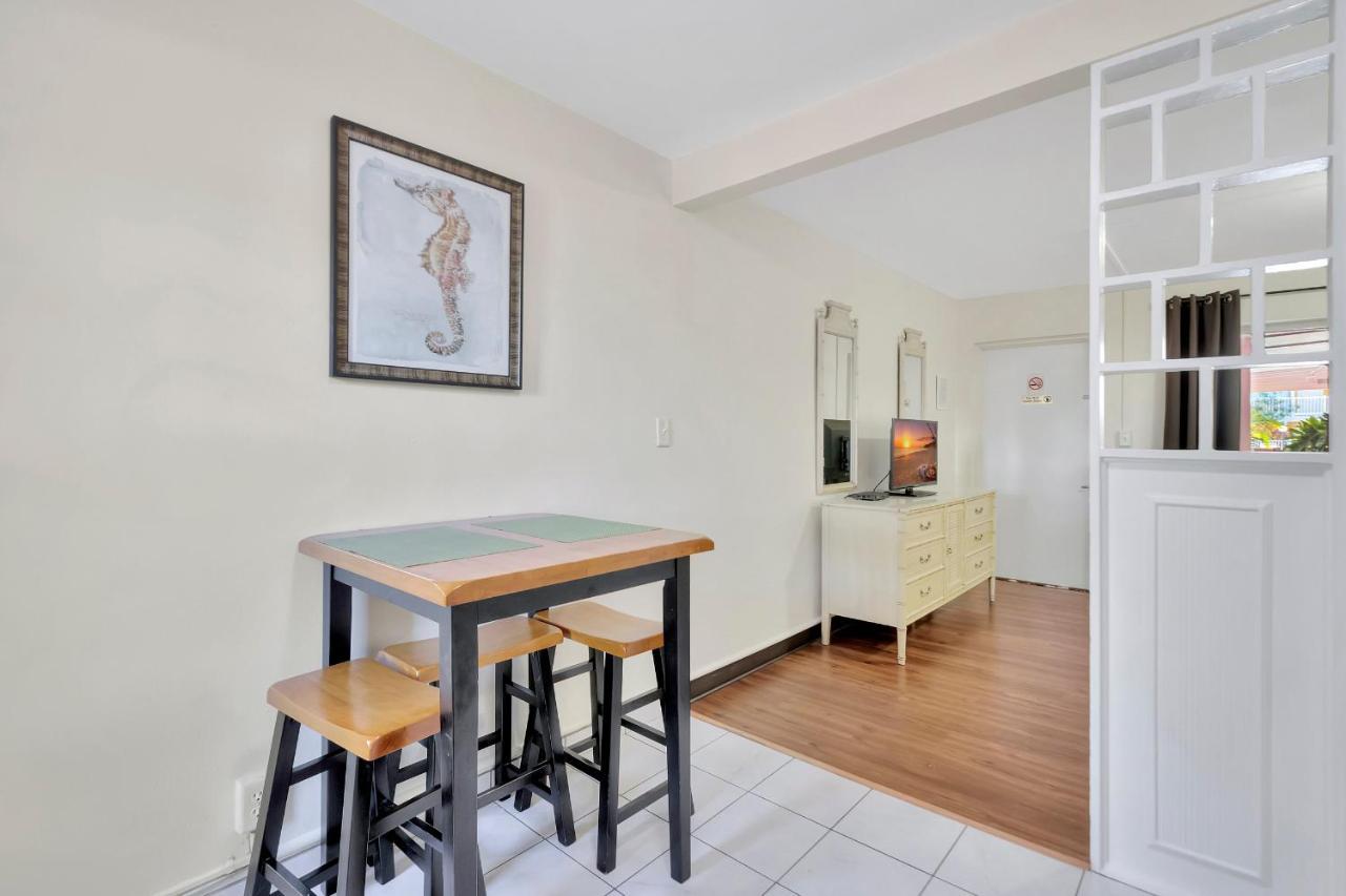 Seahorse Guesthouse Pompano Beach Luaran gambar